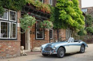 Classic Car Breaks | The Montagu Arms Hotel
